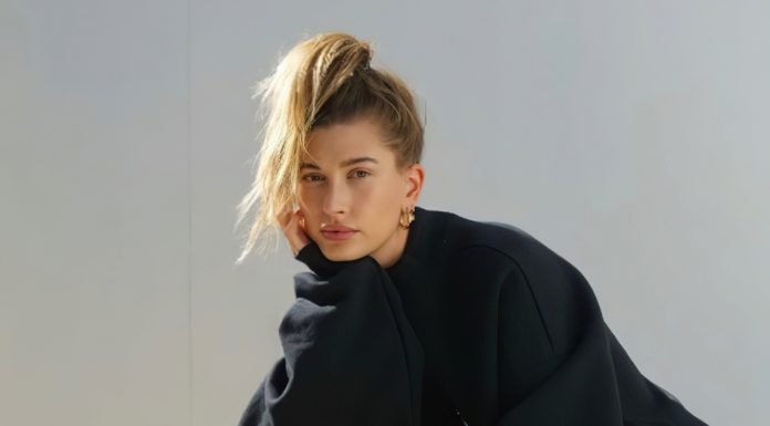 Hailey Bieber Sokak Stili